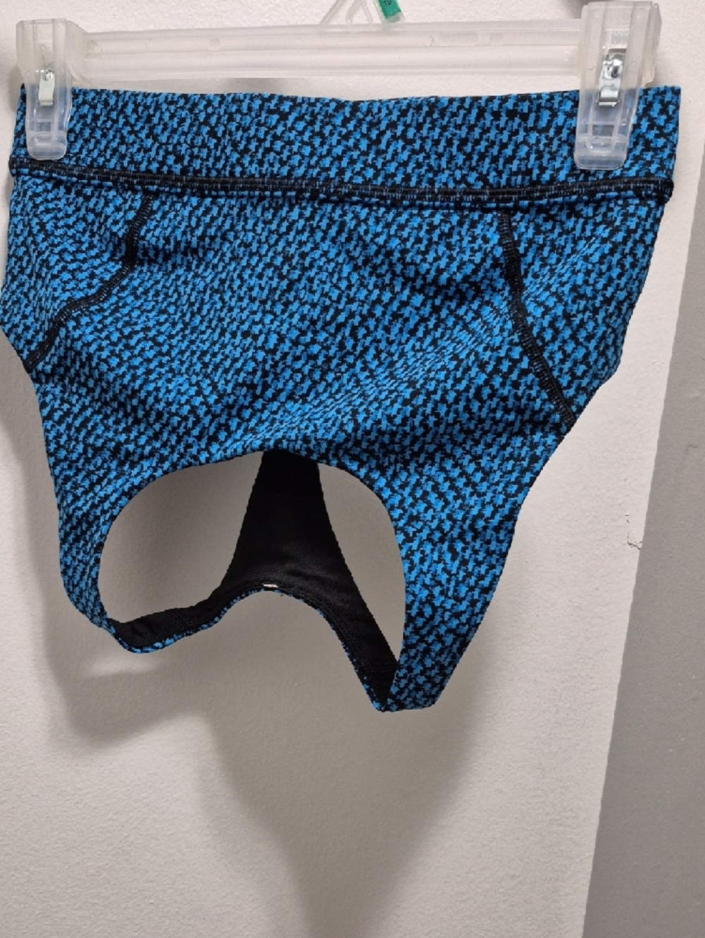 lululemon athletica Blue and Black Strappy Sports Bra